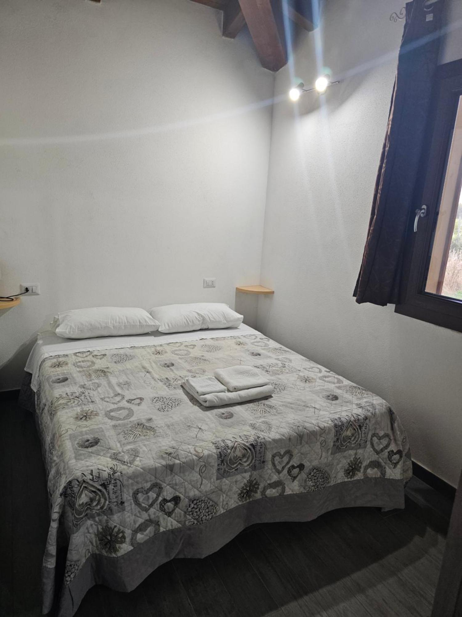 Roby'S House, Vivi La Vacanza In Relax Marrubiu Номер фото